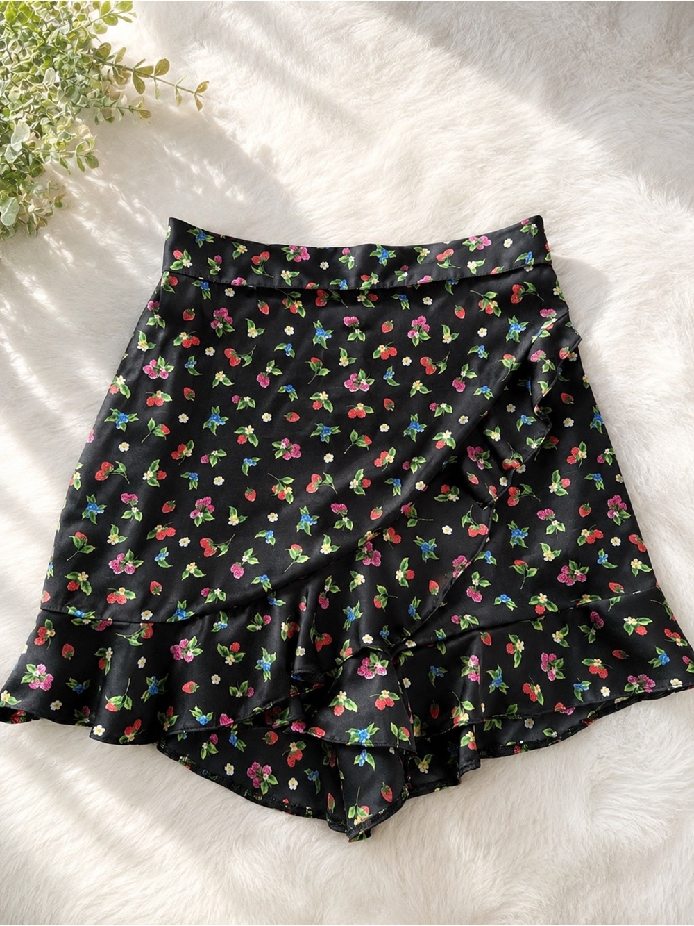 Black Floral Ruffle Mini Skort ZARA